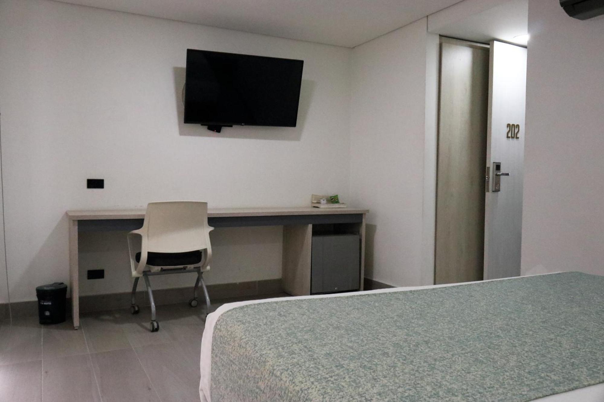 Hotel Loup Μεντεγίν Εξωτερικό φωτογραφία
