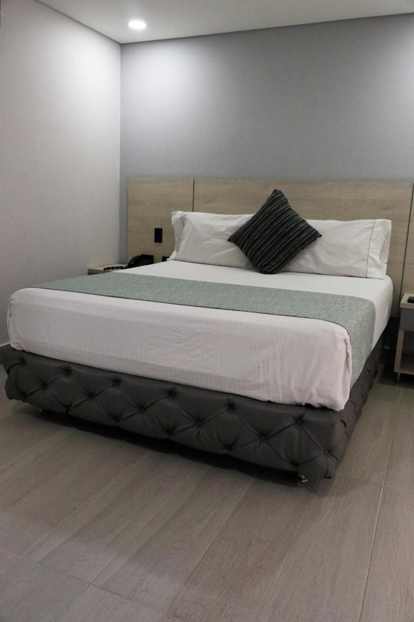 Hotel Loup Μεντεγίν Εξωτερικό φωτογραφία
