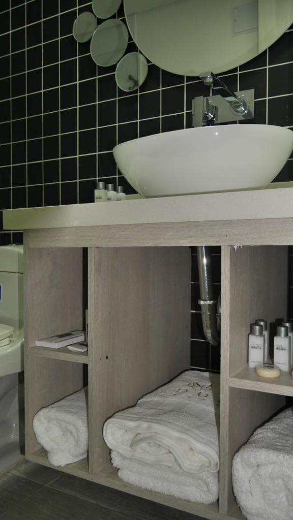 Hotel Loup Μεντεγίν Εξωτερικό φωτογραφία